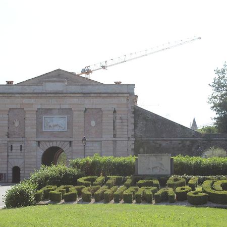 Villa Forte Salvi - Rooms Peschiera del Garda Buitenkant foto