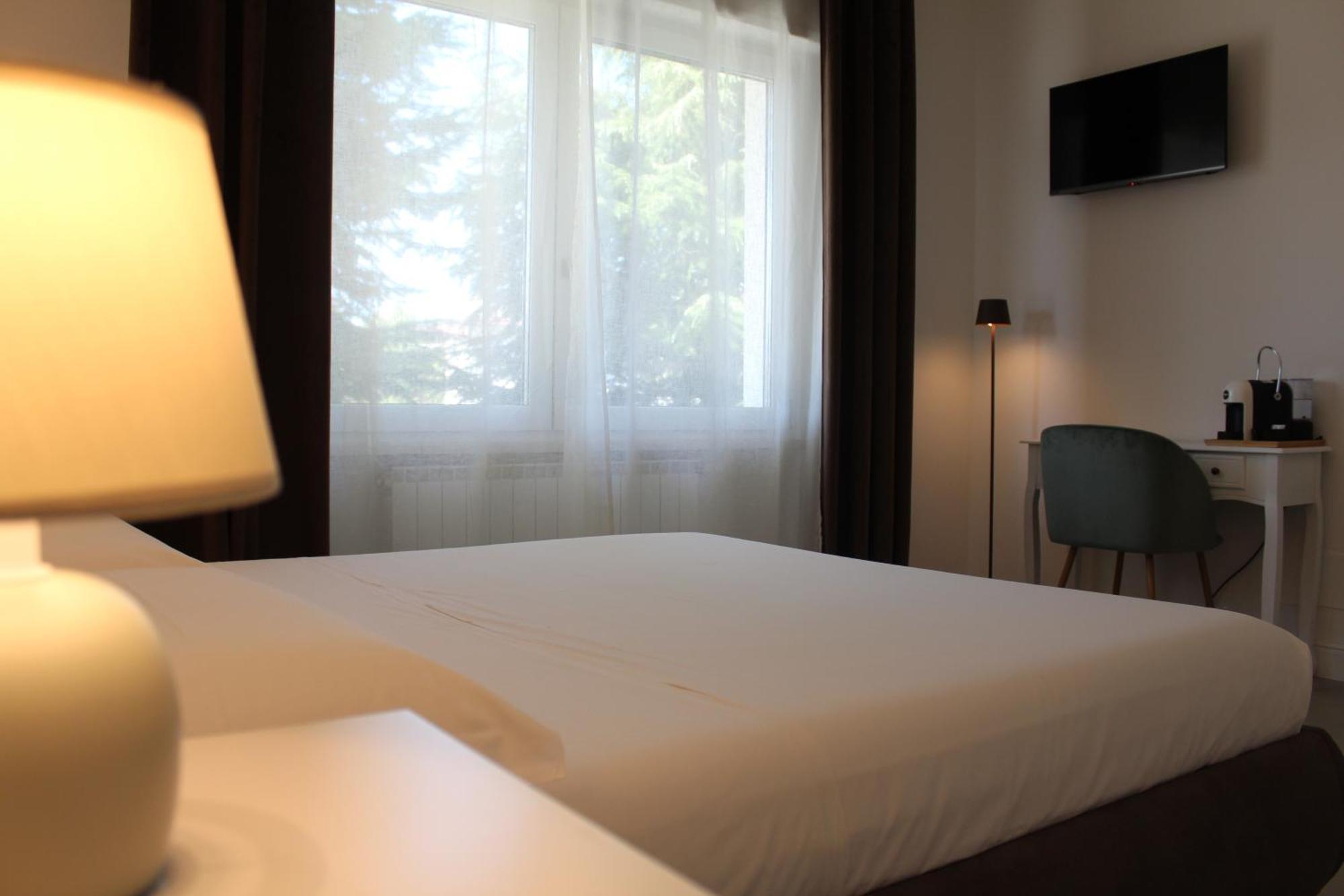 Villa Forte Salvi - Rooms Peschiera del Garda Buitenkant foto